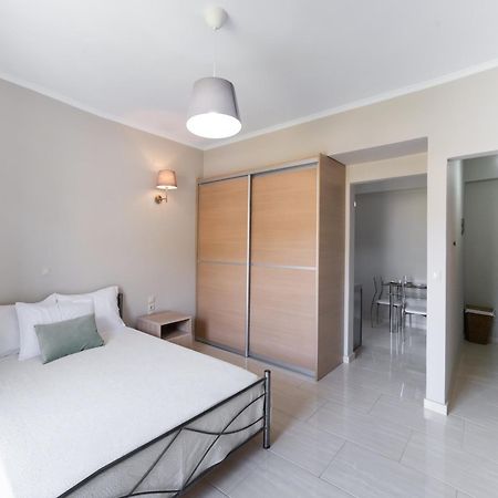 Apricus Apartments Apolpaina Экстерьер фото